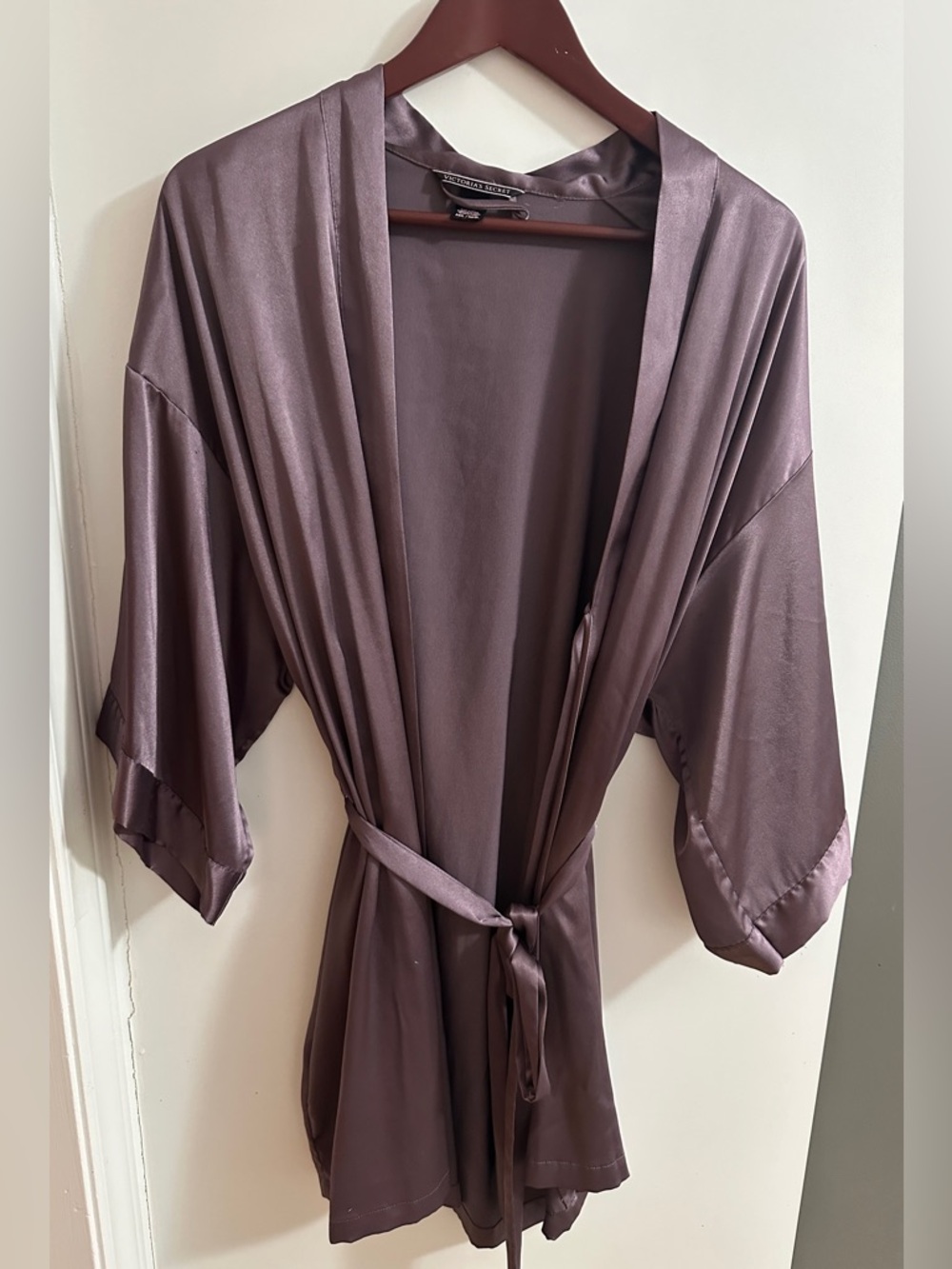 Victoria's Secret Short Satin Robe - Mauve Plum